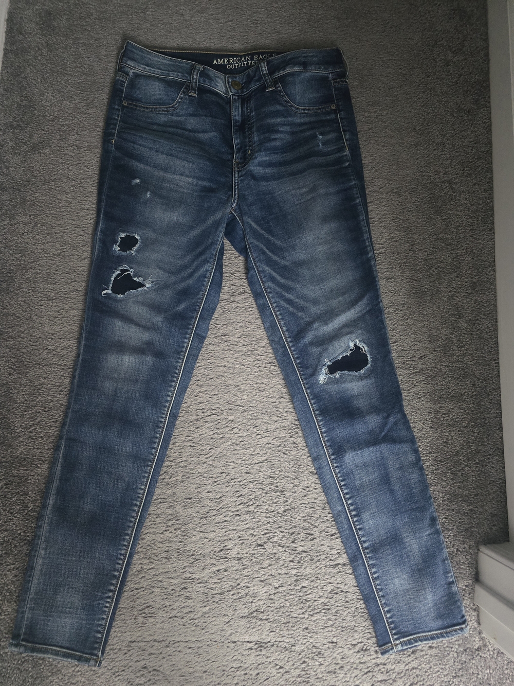 American Eagle Outfitters Distressed Skinny Jeans - Dark Blue